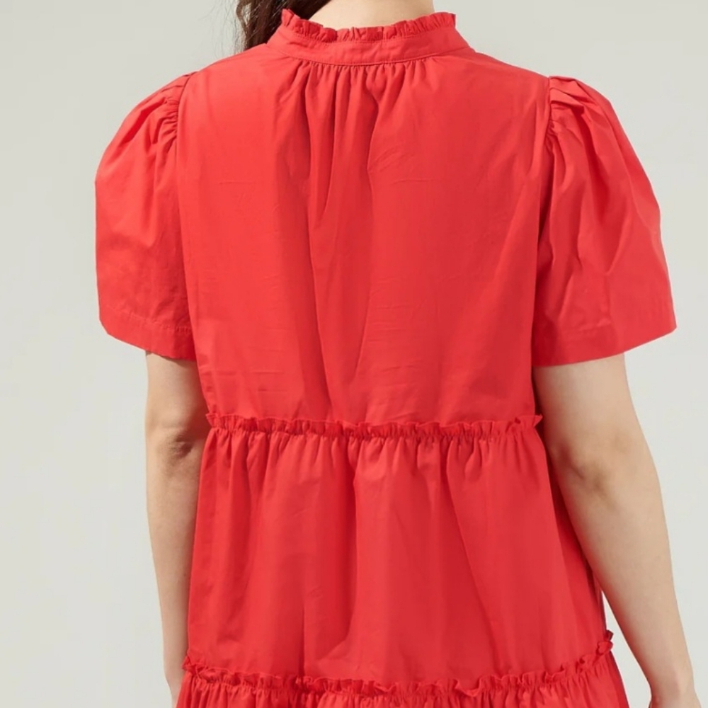 Hot Statement Spring Dress - Picture 3 of 3